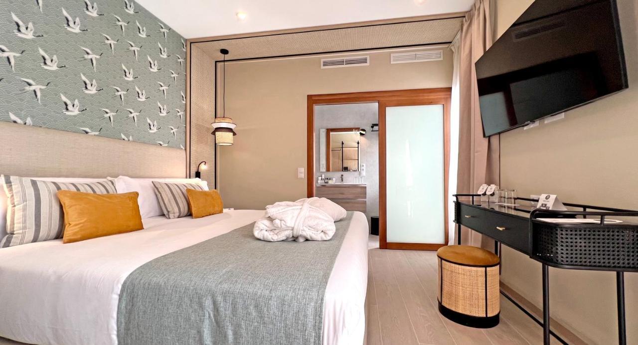 Soho Boutique Columela Hotel Кадис Екстериор снимка