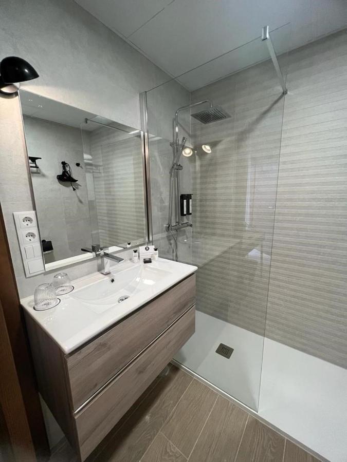 Soho Boutique Columela Hotel Кадис Екстериор снимка