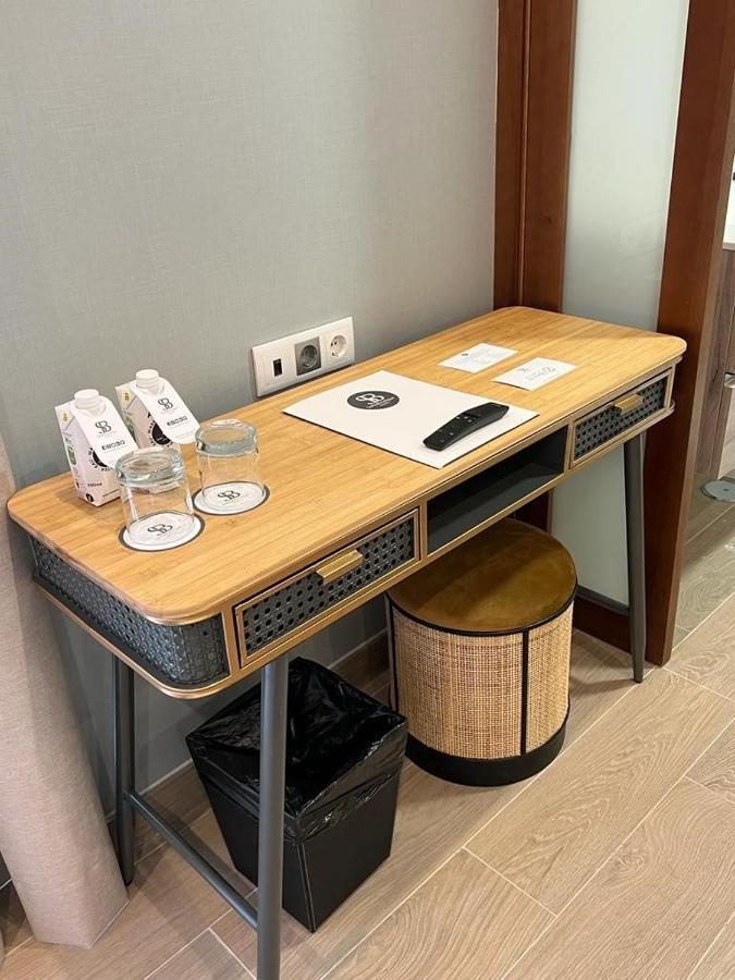 Soho Boutique Columela Hotel Кадис Екстериор снимка