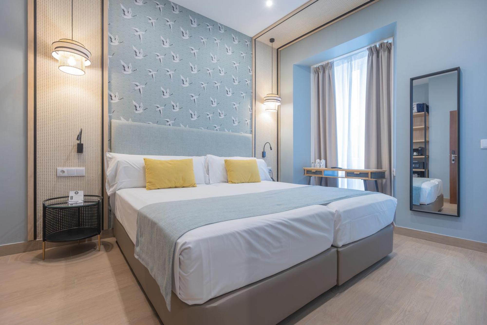 Soho Boutique Columela Hotel Кадис Екстериор снимка